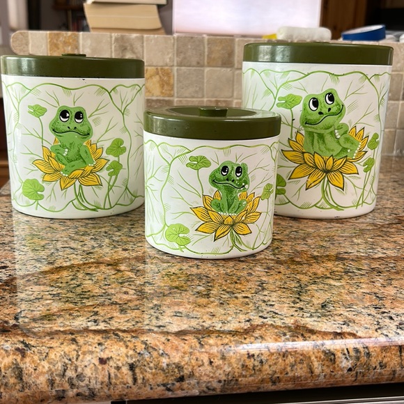 Other - Sears Roebuck 3 Piece Frog Cannister Set